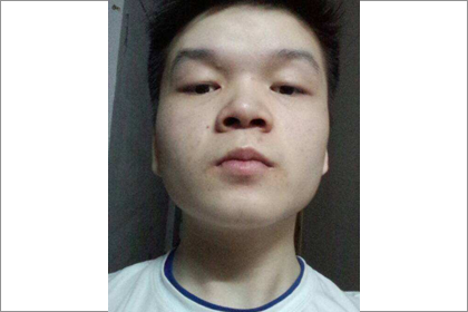 嘴巴又小又薄的男人常言道"男人嘴大吃四方",嘴巴大而有收的男人,不仅